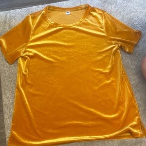 Old Navy velour T-shirt.